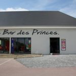 Pause "Thé sans sucre". Le bar des Princes, le seul où nous avons pris le temps de boire un verre comme tous ces couples.